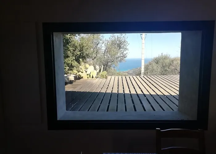 Clos Olivella 3* Monticello