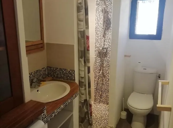 Clos Olivella 3* Monticello